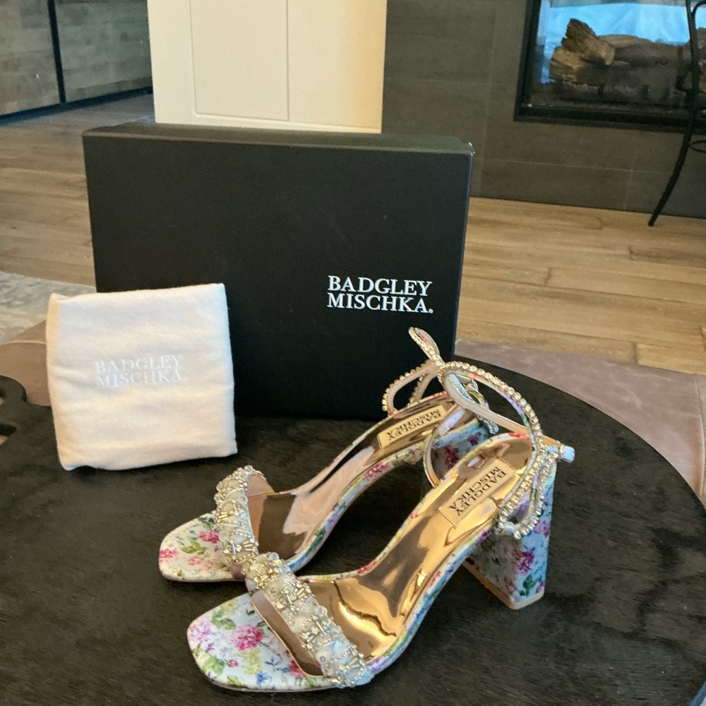 Badgley Mischka Floral Embellished Block Heel Sandals in White and Pastel Multi - Picture 2 of 8